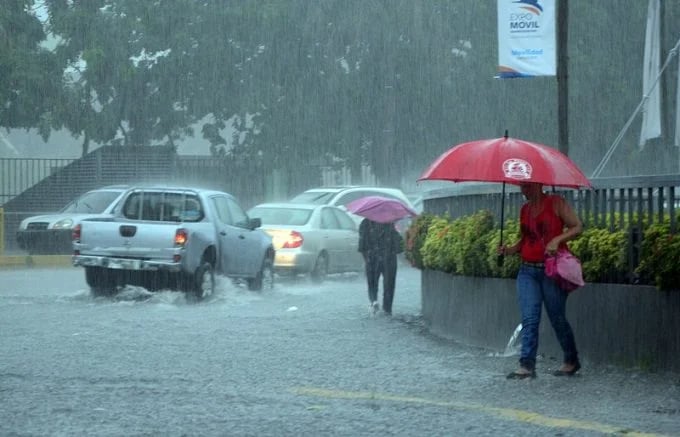 Lluvias-Santo-Domingo-Miercoles-1