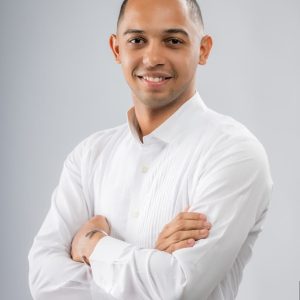 El Locutor Junior Caba fue reconocido en la 6ta edición de la cadena alberto díaz multimedios Radio, TV y Prensa Escrita