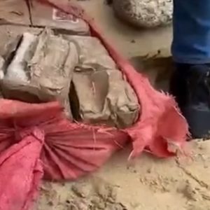 DNCD incauta 19 pacas de hachís en costas de Miches