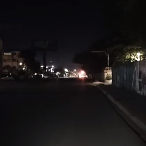 Denuncia: Oscuridad total frente a Promaco pone en peligro a ciudadanos