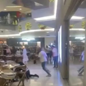 Incidente genera alarma en centro comercial