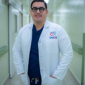 Centro Médico Central Romana anuncia al Dr. Walter Strofer como Asistente Director